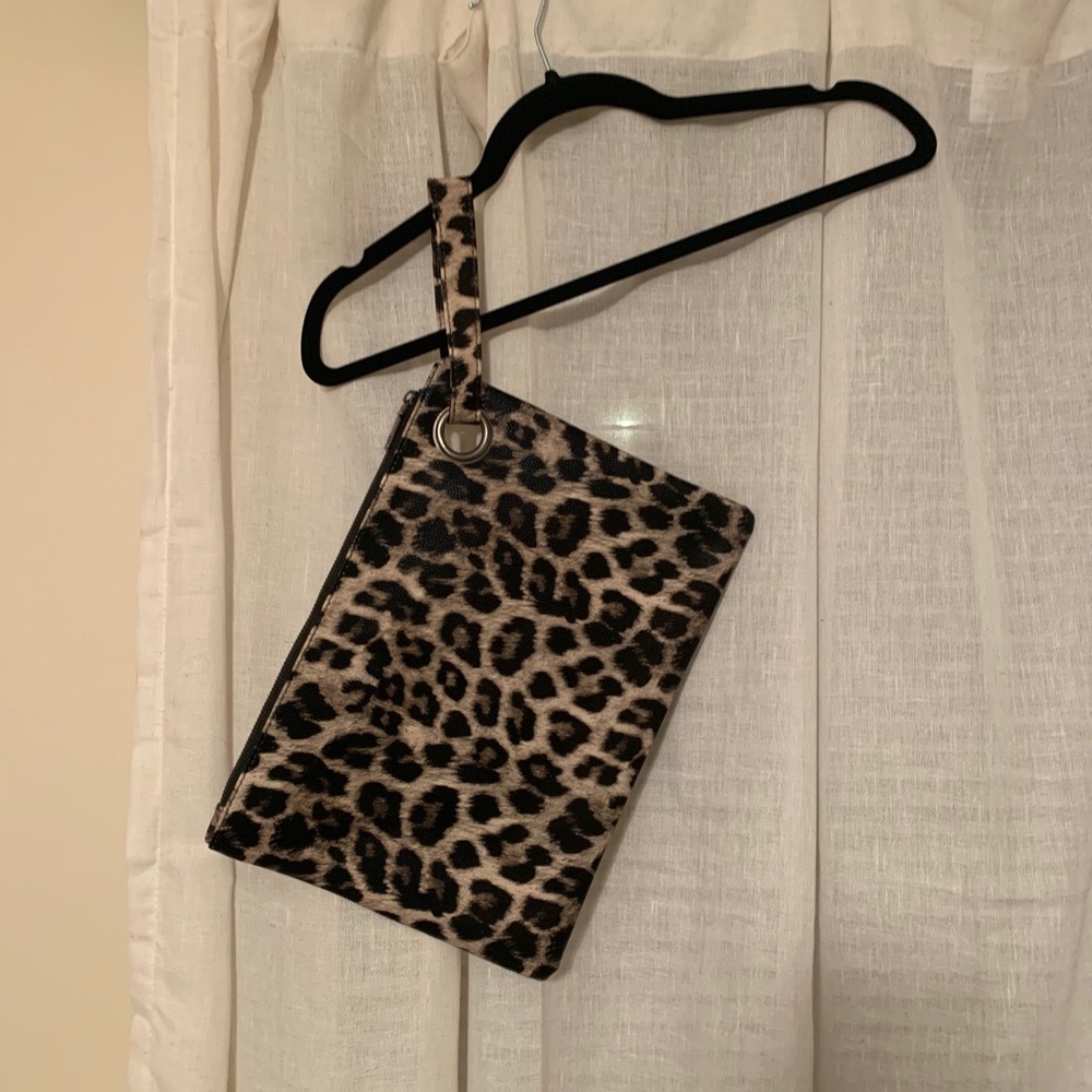 Leopard print bag